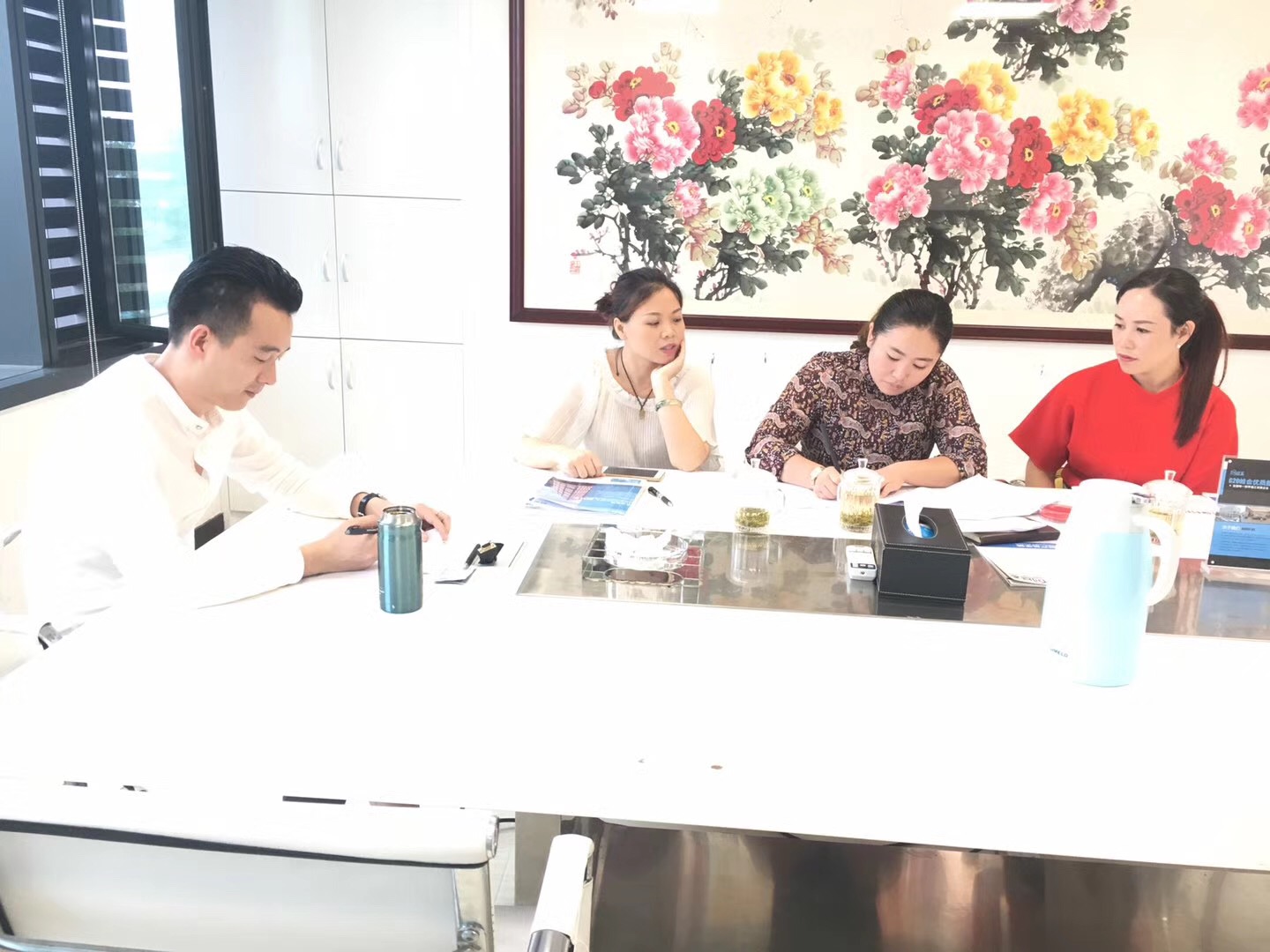 熱烈祝賀賀總團隊簽約創(chuàng)綠家重慶市區(qū)級代理！