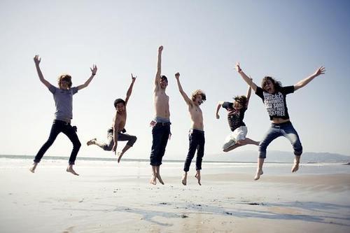 青春是用來奮斗的，除甲醛的青春最美麗！