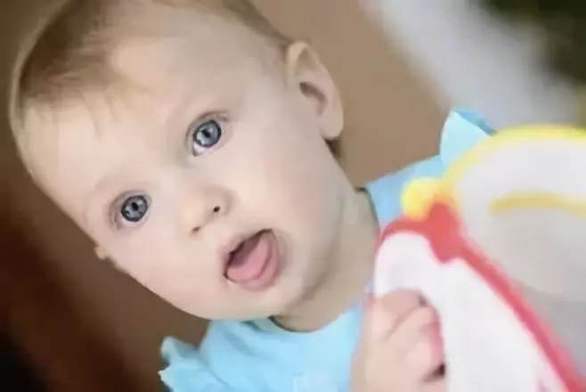 4歲男孩和媽媽辦“婚禮”，真相令人淚崩！