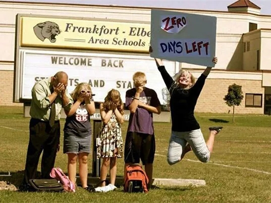 開(kāi)學(xué)倒計(jì)時(shí)，學(xué)校除甲醛讓熊孩子們?cè)獨(dú)鉂M滿迎接新學(xué)期！