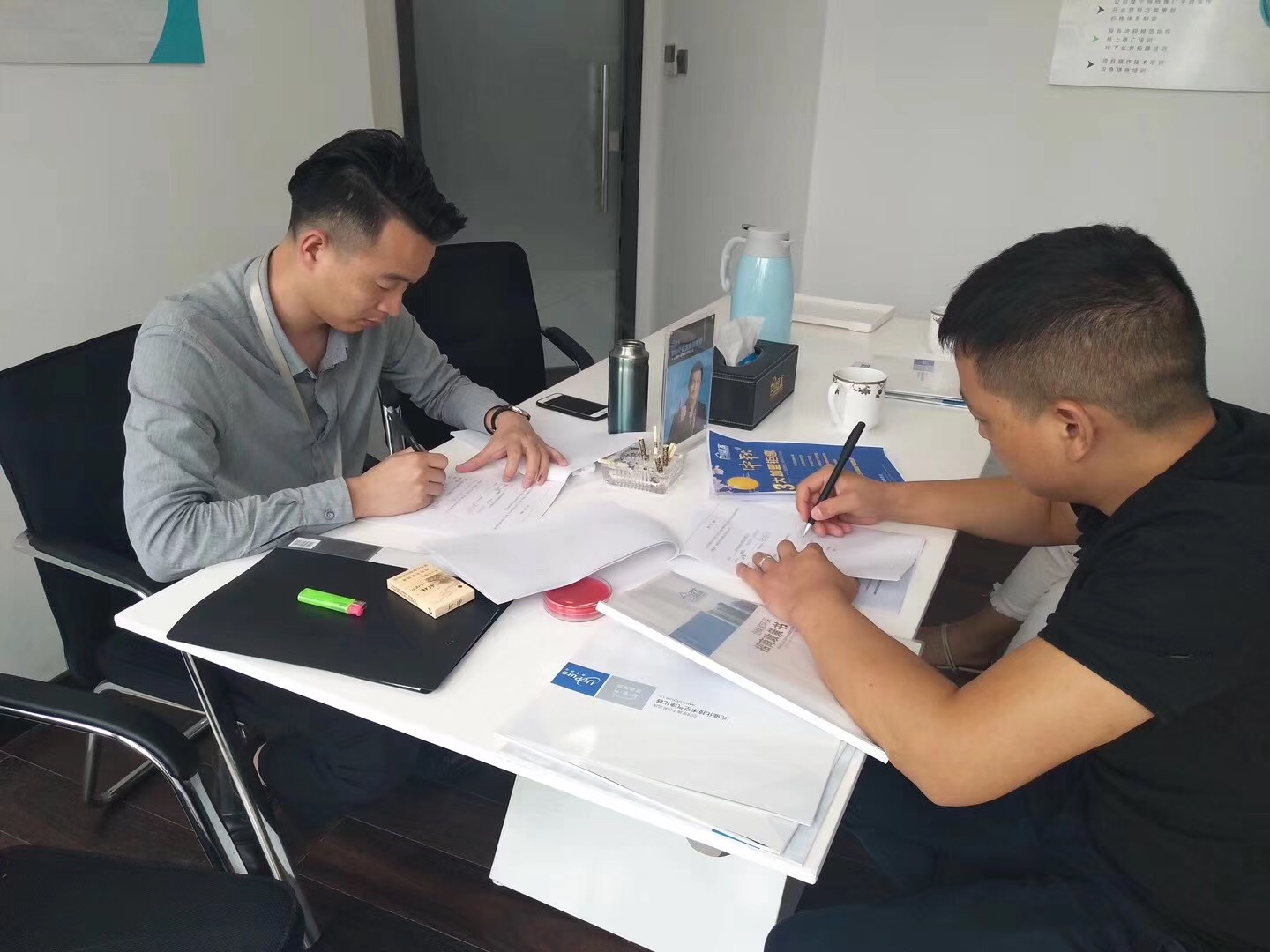 熱烈祝賀許總簽約創(chuàng)綠家荊州市區(qū)級代理！