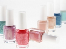 女性愛美要當(dāng)心！甲醛指甲油危害大