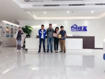 熱烈祝賀何總團(tuán)隊(duì)簽約創(chuàng)綠家佛山市區(qū)級(jí)代理！