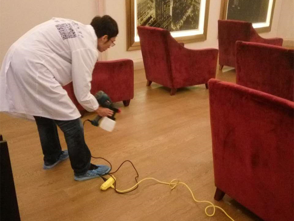 靠“甲醛超標(biāo)”上頭條的強(qiáng)化木地板，讓全國(guó)網(wǎng)友都坐不住了……